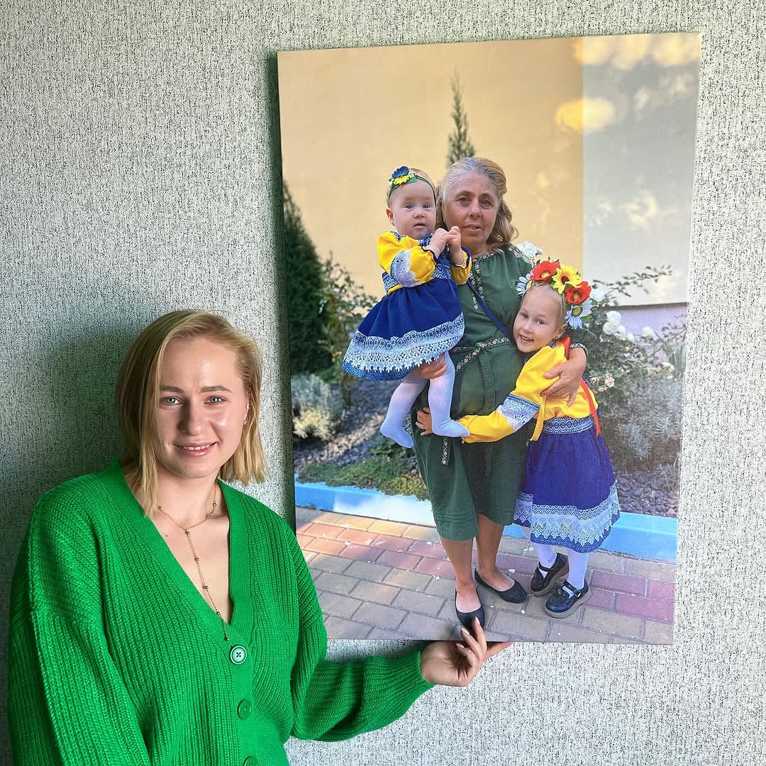 Картина по фото на полотні